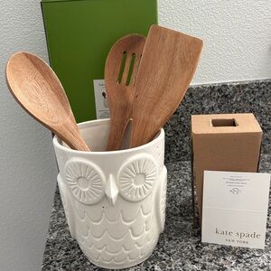 Kate Spade New York Cannon Street Owl Utensil Crock w/ Wooden Servers